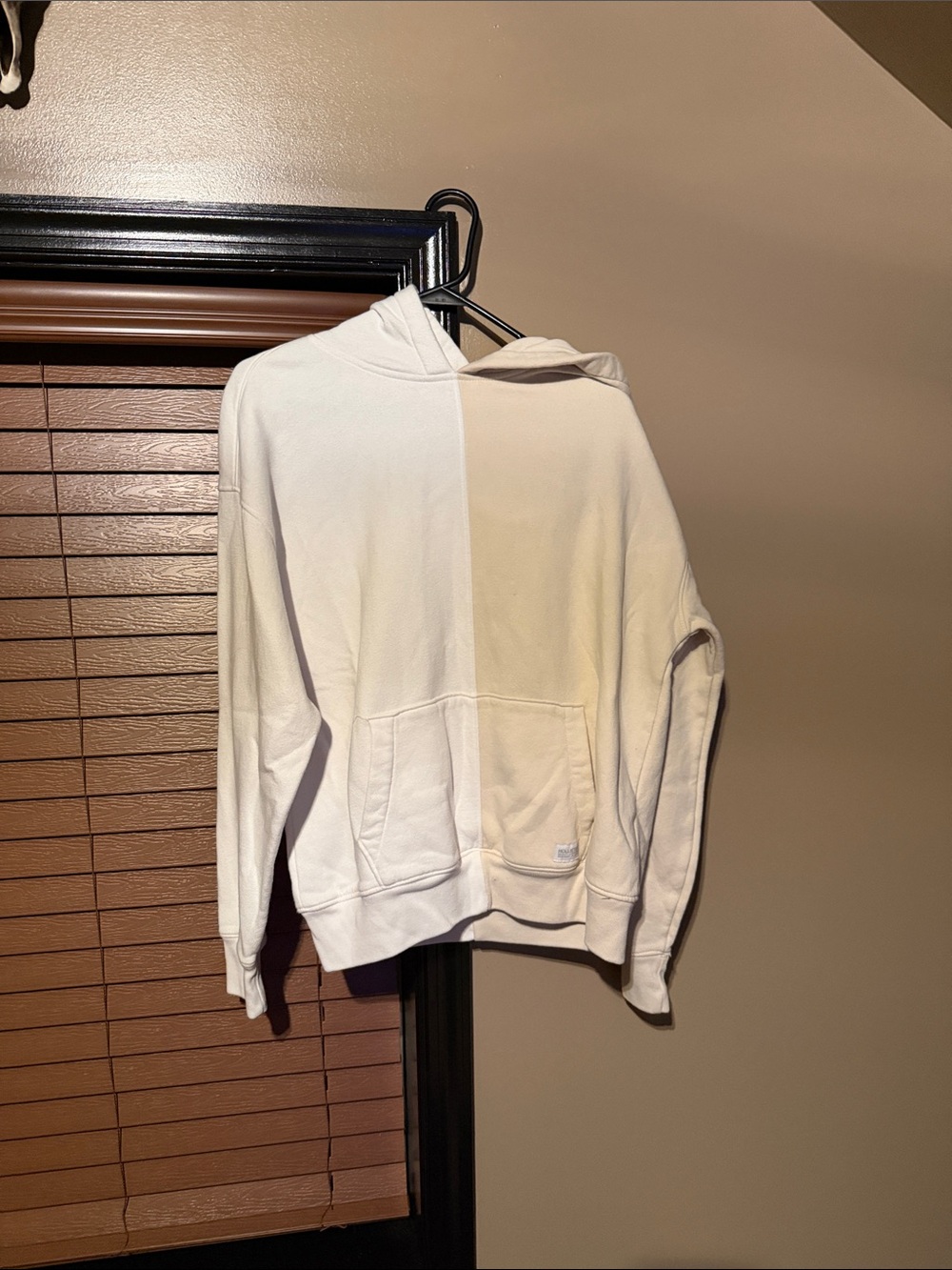 Hollister Two-Tone Cream and White Zip-Up Hoodie